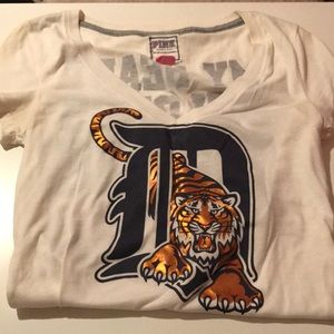 VS Detroit Tigers Tee
